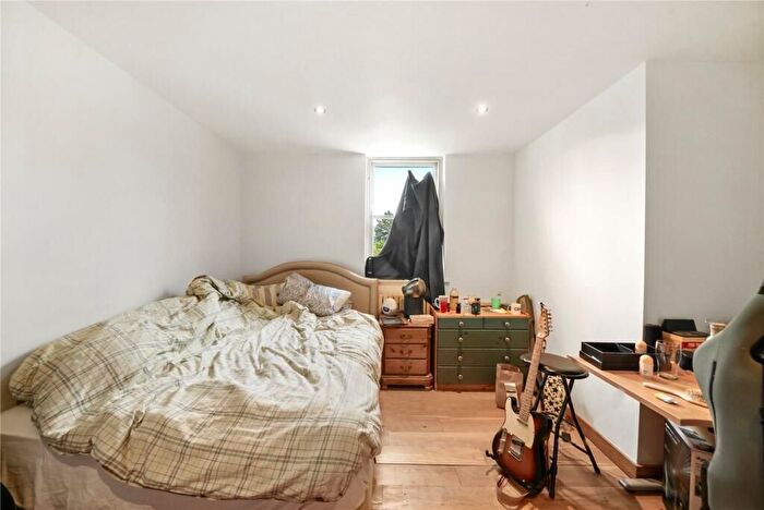 4 Bedroom Terraced House To Rent In Tavistock Mews, Holloway, N19
