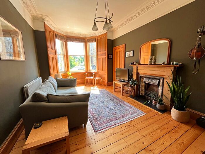 3 Bedroom Flat To Rent In Harrison Gardens, Polwarth, Edinburgh, EH11