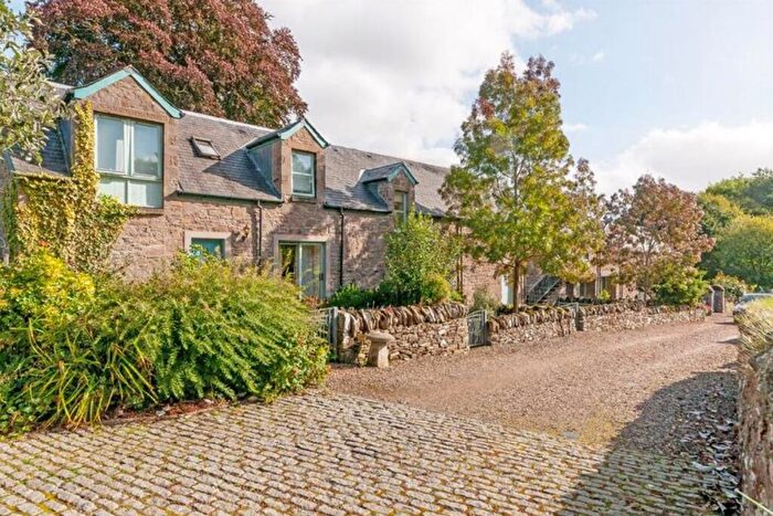2 Bedroom Terraced House To Rent In Smiddy Brae, Fowlis, Invergowrie, Dundee, DD2
