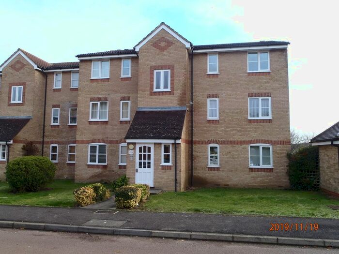 1 Bedroom Flat To Rent In Prestatyn Close, Stevenage, SG1