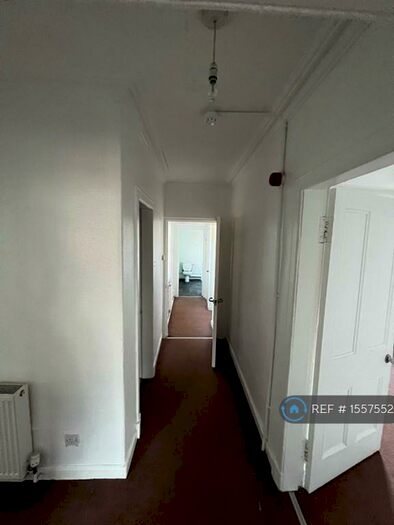 2 Bedroom Flat To Rent In Main Street, Gorebridge, EH23