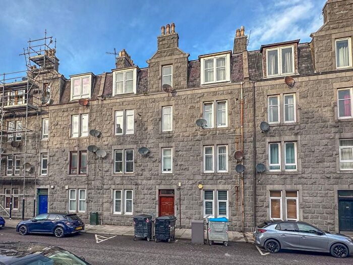 1 Bedroom Flat To Rent In Victoria Road, Torry, Aberdeen, AB11