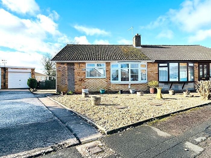 2 Bedroom Semi Detached Bungalow For Sale In Melton Drive, Bishopthorpe, York, YO23