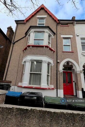 2 Bedroom Flat To Rent In Mulgrave Road, Croydon, CR0