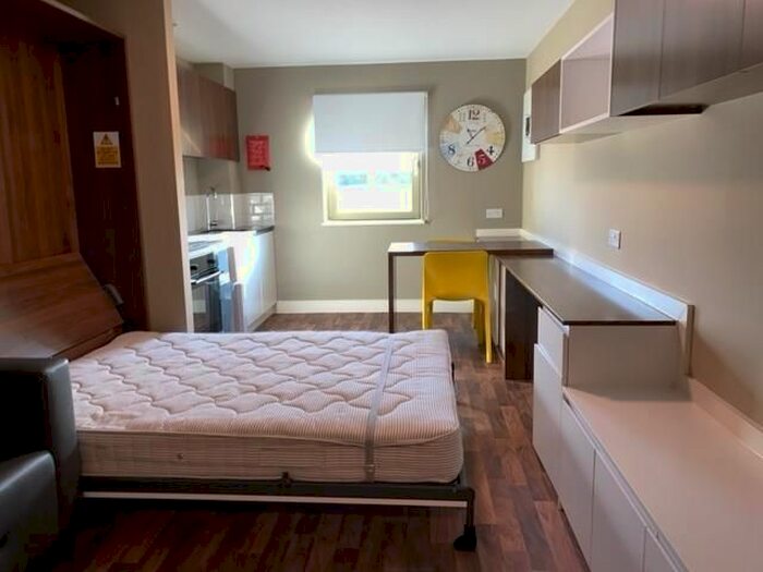 Studio To Rent In Lower Gill Stree, Liverpoo L3