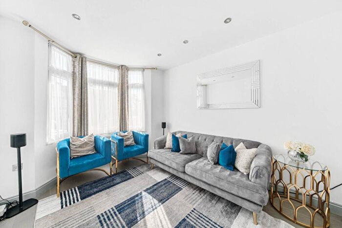 5 Bedroom House For Sale In Parchmore Road, Thornton Heath, CR7