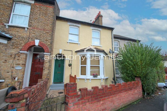 2 Bedroom Maisonette To Rent In Upper Abbey Road, Belvedere, Kent, DA17