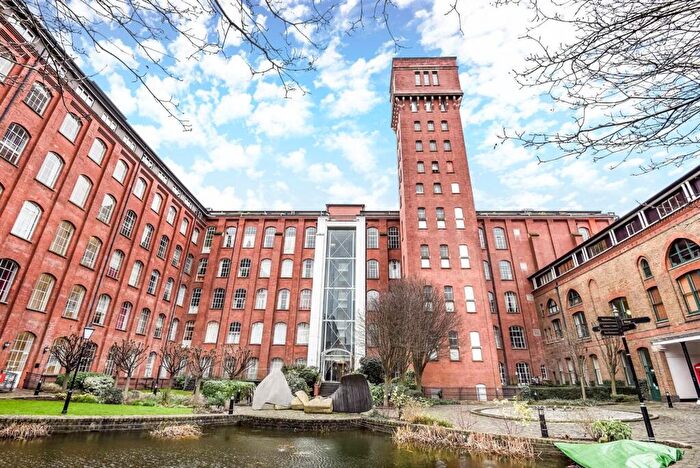2 Bedroom Flat For Sale In Fairfield Road, Bow Quarter, E3