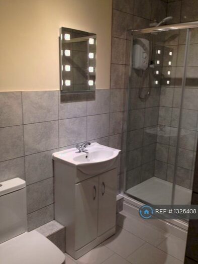 1 Bedroom Flat To Rent In Grange Rd, West Kirby, CH48