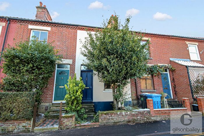 2 Bedroom Terraced House For Sale In Pottergate, Norwich, NR2