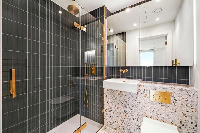 2 Bedroom Flat To Rent In Brill Place, London, NW1