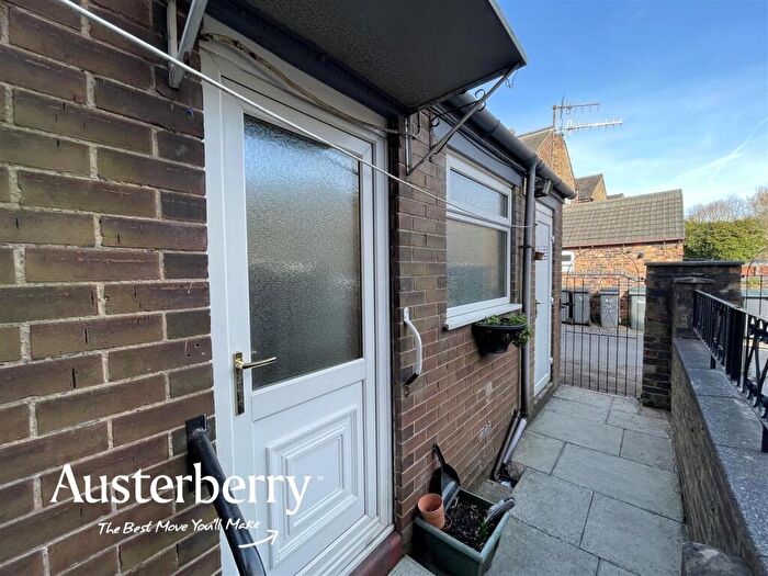 2 Bedroom Terraced House For Sale In Hines Street, Stoke-On-Trent, Staffordshire, ST4
