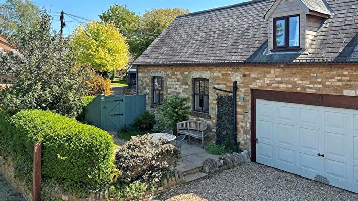 2 Bedroom Detached House To Rent In Willoughby Road, Morcott, LE15