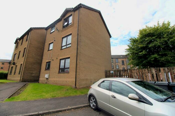 2 Bedroom Flat To Rent In Henry Street, Barrhead, G78