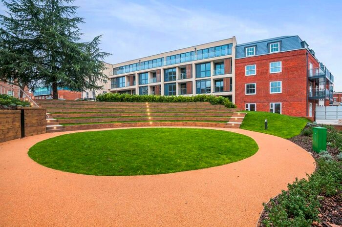 2 Bedroom Apartment To Rent In St Ives Road, Maidenhead, SL6