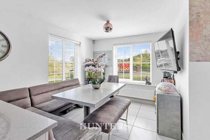 4 Bedroom Detached House For Sale In Harter Close, Middleton, M24