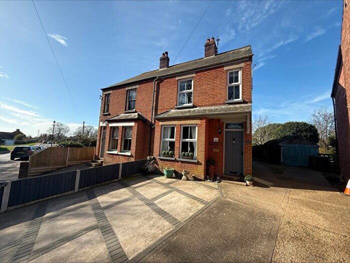 3 Bedroom Semi Detached House For Sale In Rollesby Road, Martham, NR29