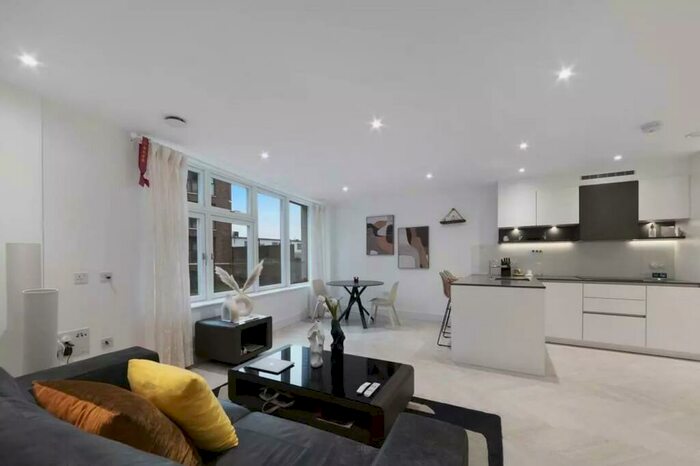 2 Bedroom Apartment To Rent In Jewel House, London Square, Caledonian Road, N7