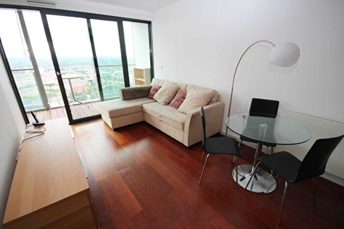 1 Bedroom Flat To Rent In Beetham Tower, Deansgate, Manchester, M3