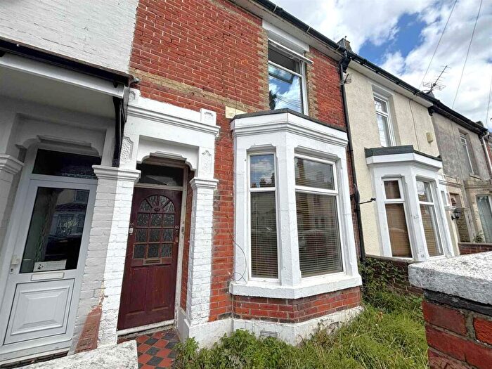 1 Bedroom Flat To Rent In Kings Road, Gosport, PO12