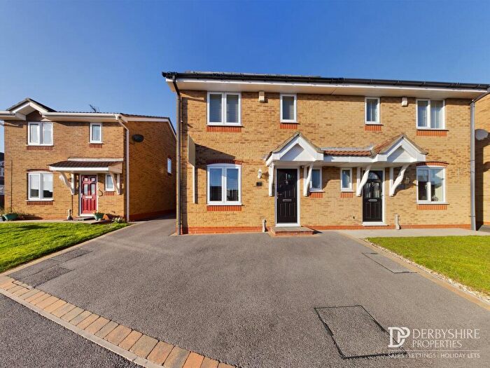 3 Bedroom Semi-Detached House For Sale In Spinners Way, Belper, DE56