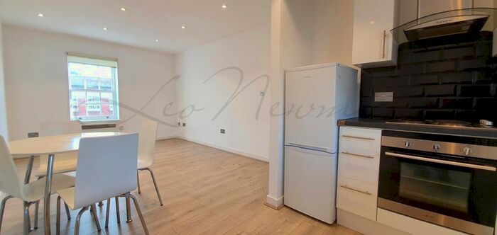 1 Bedroom Flat To Rent In Northbrook Street, Newbury, RG14