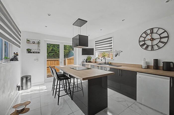 2 Bedroom Detached House For Sale In Victory Lane, Tilney St Lawrence, Norfolk, PE34