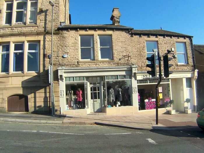 1 Bedroom Apartment To Rent In Norfolk Street, Glossop, Derbyshire, SK13