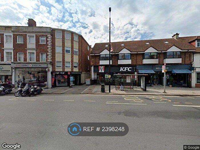 Studio To Rent In High Street, Barnet, EN5