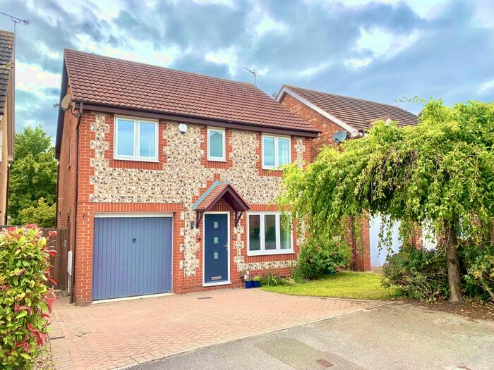 4 Bedroom Detached House To Rent In Ashness Close, Gamston, NG2