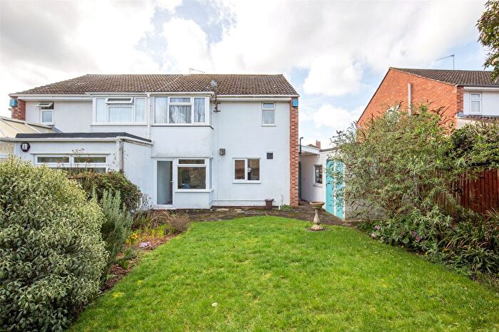 3 Bedroom Semi Detached House For Sale In Hammond Gardens, Bristol, BS9
