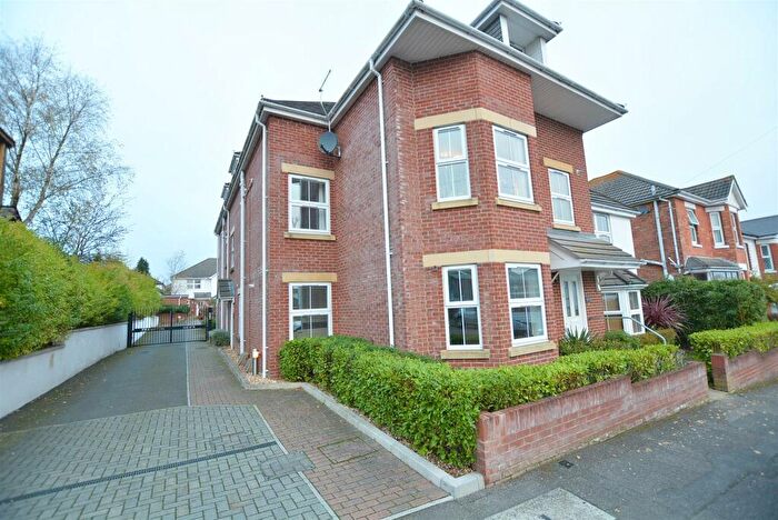 1 Bedroom Apartment To Rent In Frampton Road, Bournemouth, BH9
