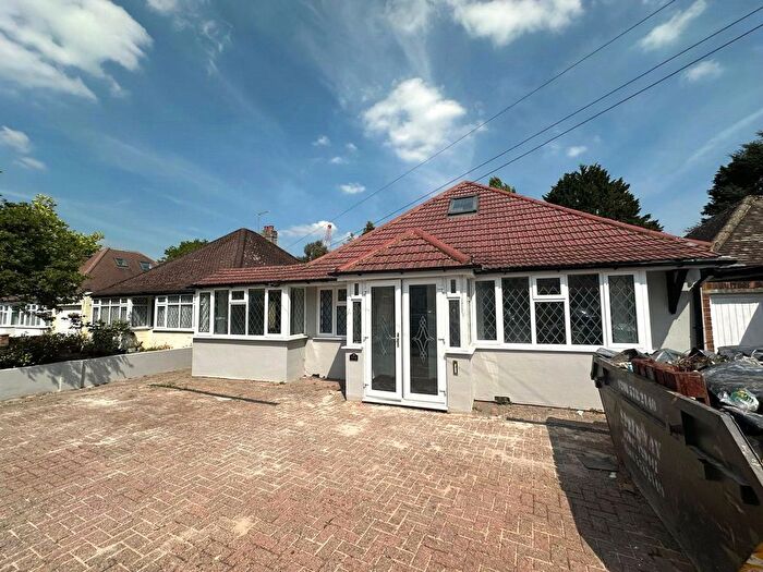 4 Bedroom Bungalow For Sale In The Greenway, Ickenham, Uxbridge, Greater London, UB10