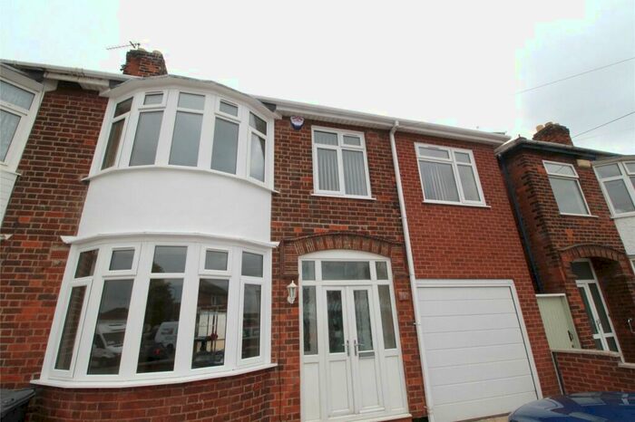 4 Bedroom Semi-Detached House To Rent In Catherine Street, Leicester, Leicestershire, LE4