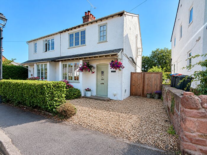 3 Bedroom Semi-Detached House For Sale In Puddington Lane, Puddington, Neston, CH64