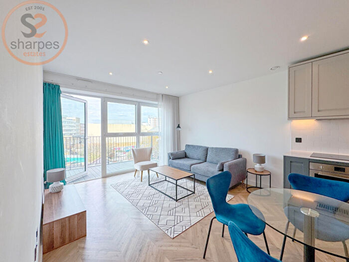 1 Bedroom Apartment To Rent In Flat, Canning House, Heritage Walk, Kingston Upon Thames, Greater London, KT1