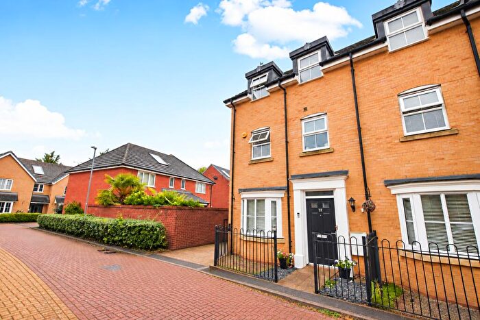 3 Bedroom End Of Terrace House For Sale In Cawbeck Road, Little Canfield, Dunmow, Essex, CM6