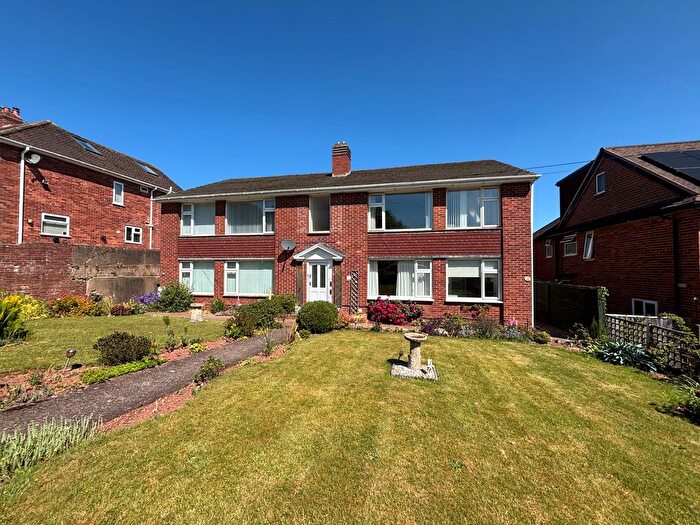 2 Bedroom Property To Rent In Dunsford Gardens, Exeter, EX4