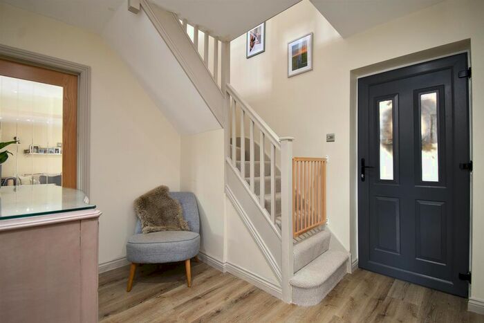 4 Bedroom Detached House For Sale In Gillsmans Park, St. Leonards-On-Sea, TN38
