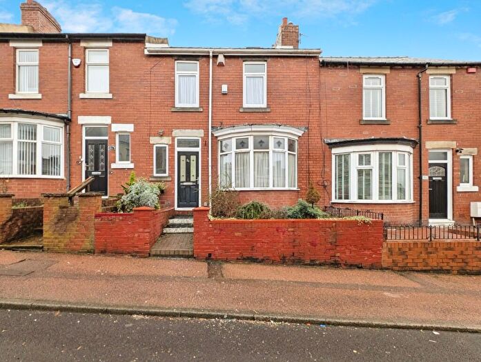 4 Bedroom Terraced House For Sale In Inskip Terrace, Gateshead, Tyne And Wear, NE8