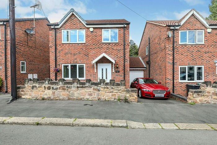 3 Bedroom Link Detached House To Rent In Steadfolds Lane, Thurcroft, Rotherham, South Yorkshire, S66
