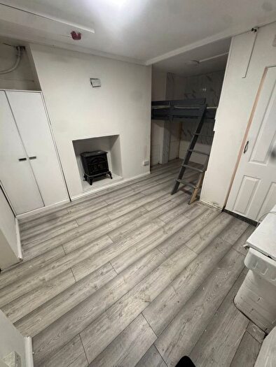 1 Bedroom Flat To Rent In The Strand, ST3