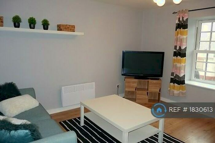 1 Bedroom Flat To Rent In King Street, Aberdeen, AB24