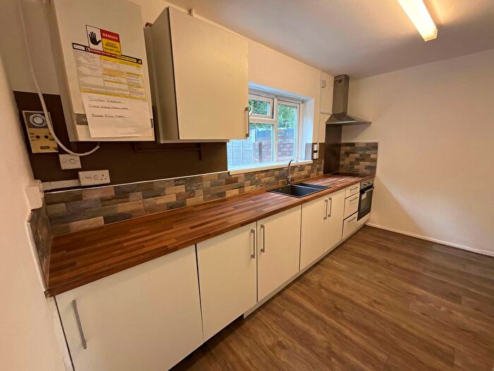 2 Bedroom Semi-Detached House For Sale In Green Park Road, Dudley, DY2