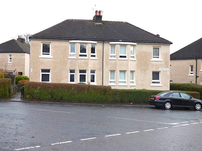 2 Bedroom Flat To Rent In Lounsdale Drive, Paisley, PA2