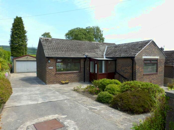 2 Bedroom Detached Bungalow To Rent In West Drive, Tintwistle, Glossop, SK13