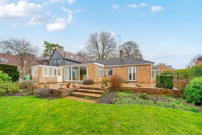 4 Bedroom Detached Bungalow For Sale In Wallingford Road, Wallingford, OX10