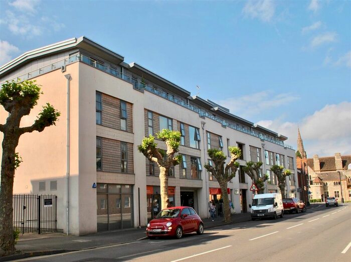 Studio To Rent In Corporation Street, Taunton, TA1