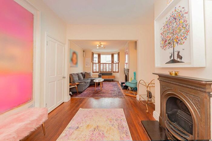 4 Bedroom Property To Rent In Coombe Road, Chiswick, W4