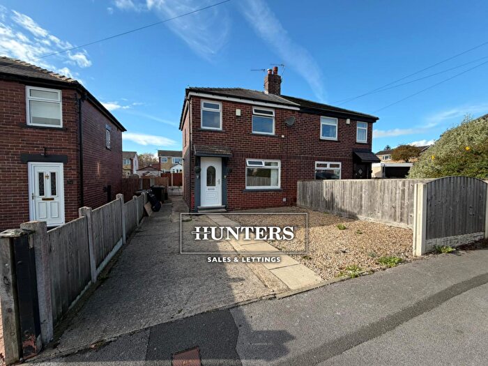 3 Bedroom Semi-Detached House To Rent In Swinnow Crescent, Stanningley, Pudsey, LS28